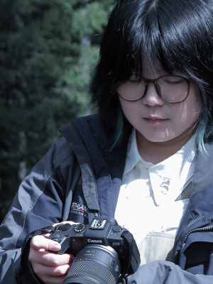 JingYutong-portrait.jpg