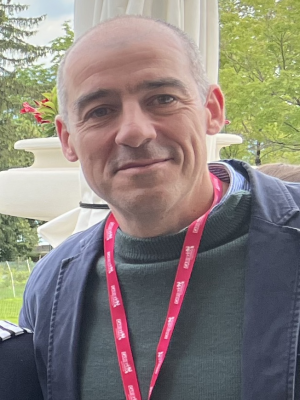Regis-Vidal-photo.jpg